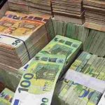 Над 600 000 евро в брой, близо 70 кг. дрога и боеприпаси: Разкрита е ОПГ за пране на пари! (снимки)