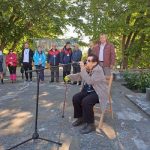 Баба кралица на подиума! 95-годишната Анка е най-възрастният модел (Снимки)