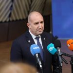 ЕС изсипа още 1 милиард върху България! Румен Радев в Брюксел спря санкциите срещу руския собственик на Лукойл!