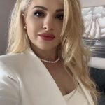 Избери себе си с Ваня Богданова: INNER-G, SLEEP & RESET и Дневник за осъзната промяна