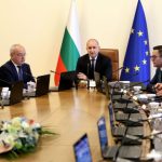 Кабинетът „Радев“ сменя шефовете на НАП и на разузнаването