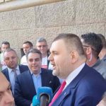 Разпадът продължава: Двама общинари от Стамболово скъсаха с ДПС на Пеевски