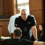Шофьорът, забил се в автобус на „Челопешко шосе“, се яви в съда, оставиха го в ареста (снимки)