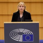 Елена Йончева сигнализира Европол и Интерпол за политическа злоупотреба с лични данни и полицейско сътрудничество