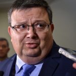 Откъде са парите? Сотир Цацаров с луксозна вила в Балчик