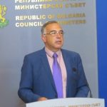 Кутев ироничен: Лакърдии на Борисов, Йотова е в пъти по-опитна от Плевнелиев