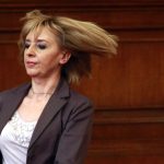 Търси се блага служба за Мая Манолова