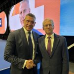 Гюров, Кандев и Капутин гледат лошо за откриването на кампанията на жълтопаветния балон в столичен МОЛ!