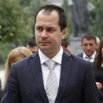 Икономическа полиция и прокуратура подпукаха кмета на Враца Калин Каменов
