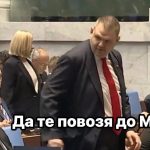 Пеевски контрасезира прокуратурата и покани Демерджиев на совалката си да го повози до Марс