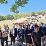 Традиционното есенно мае събра стотици на Елмалъ Баба текке